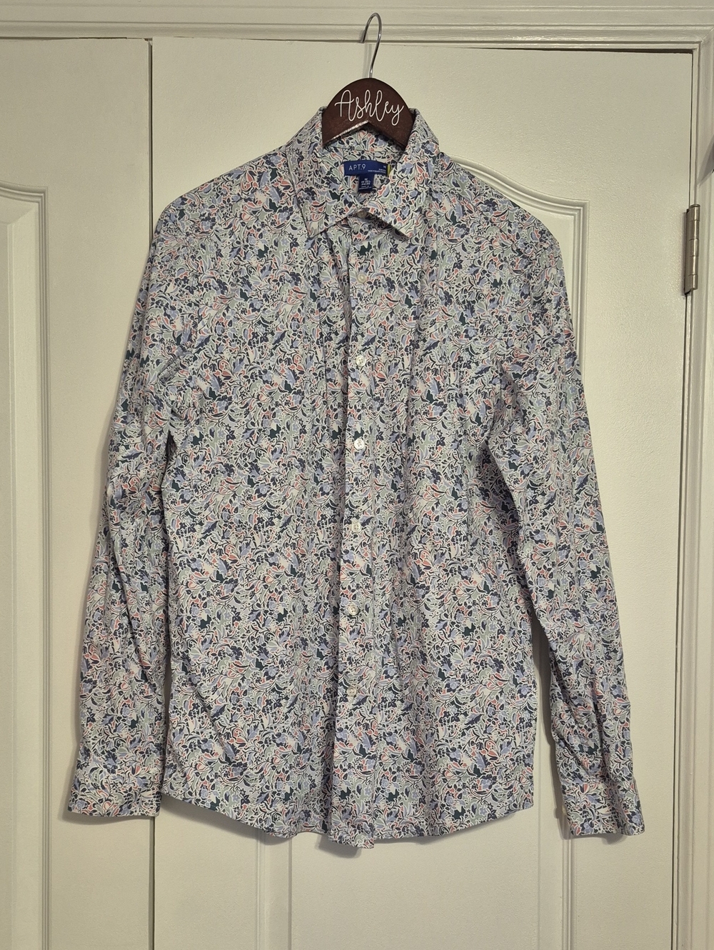 APT. 9 Men’s Blue Floral Button-Down Shirt with Pink and Cream Accents